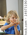 young boy with pizza 14973190