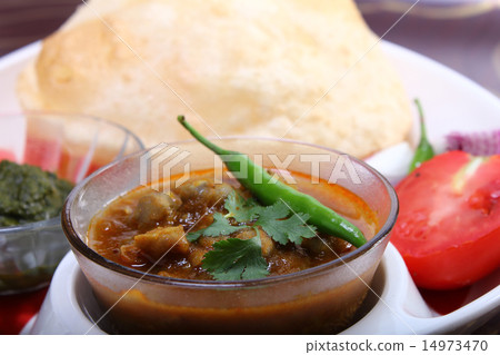 indian spicy dish, chole bhature with green chili indian spicy dish, chole bhature with green chili 14973470