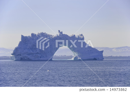 arched iceberg arched iceberg 14973862