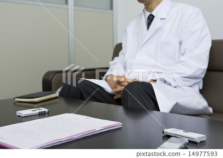 Interview with doctors image Interview with doctors image 14977593