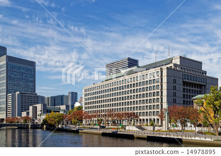 Tosabori河和大阪市政廳 14978895