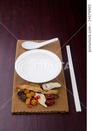 chinese herbal medicine on the background chinese herbal medicine on the background 14979905