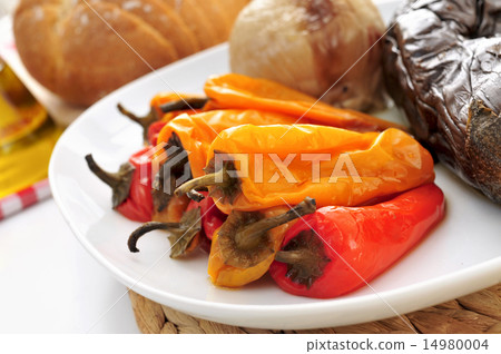 grilled onion, eggplant and peppers grilled onion, eggplant and peppers 14980004