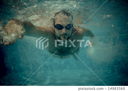 Underwater portrait of young man 14983568