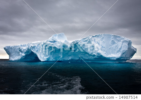 Antarctic iceberg Antarctic iceberg 14987514