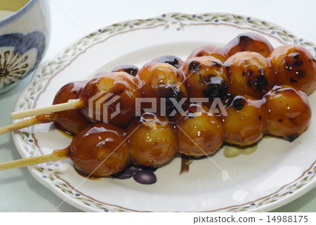 Kushi dumpling 14988175