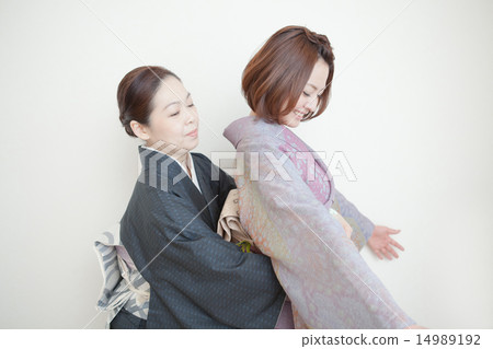 fitting, kimono, person 14989192