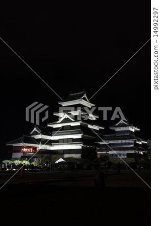 Shinshu國家珍寶馬塔莫羅斯城堡夜視圖 Shinshu國家珍寶馬塔莫羅斯城堡夜視圖 14992297