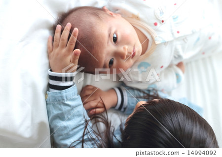 Siblings  14994092