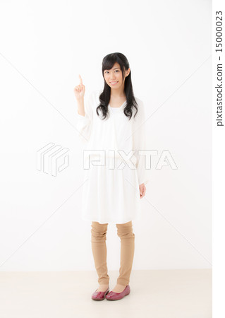 Recommended · Young lady 15000023