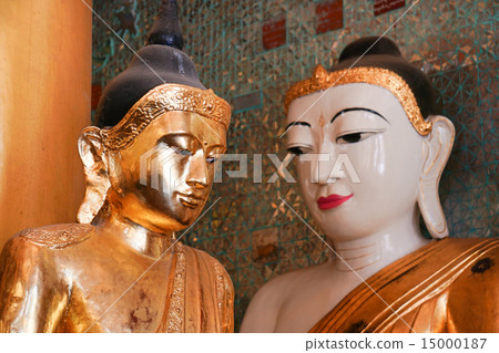 Buddha statues in Shwedagon Pagoda, Yangon 15000187