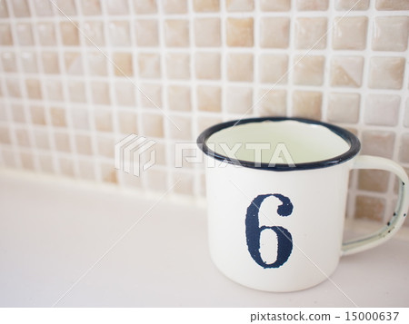 NO. 6 cups and tile wall NO. 6 cups and tile wall 15000637