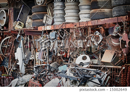 Unnecessary metal trash dump Unnecessary metal trash dump 15002649