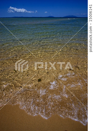 beach  and the water in nosy mamoko 15006141