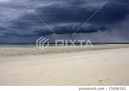 cloud and sea 15006162
