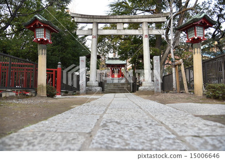 Awashima Shrine in Shikitadori Shrine, Tomioka Hachimangu Shrine, Koto Ward, Tokyo Awashima Shrine in Shikitadori Shrine, Tomioka Hachimangu Shrine, Koto Ward, Tokyo 15006646