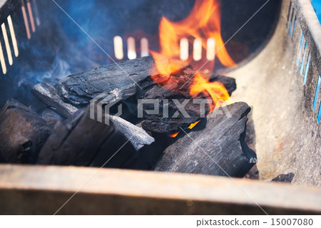 BBQ preparation (fire) 15007080