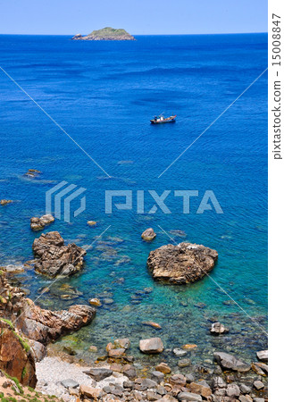 Beautiful beach in southern Vietnam Beautiful beach in southern Vietnam 15008847