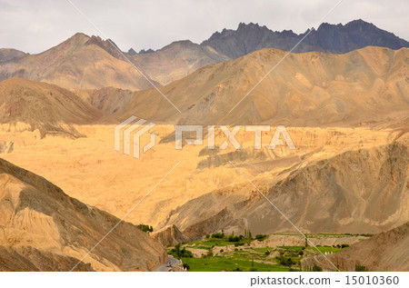 Moonland Ramayuru 15010360