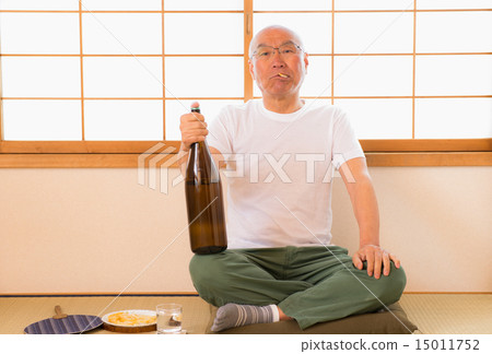 Drunkard's father 15011752