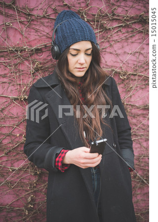 young beautiful long hair model woman 15015045