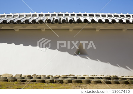 Plastering stone wall of Himeji Castle 15017450