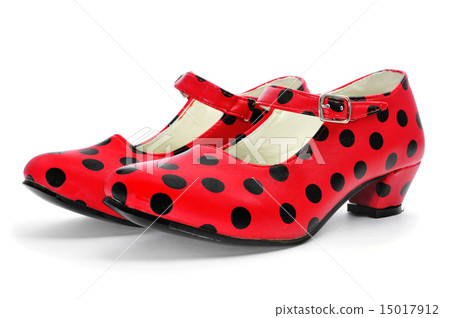typical dot-patterned red flamenco shoes 15017912