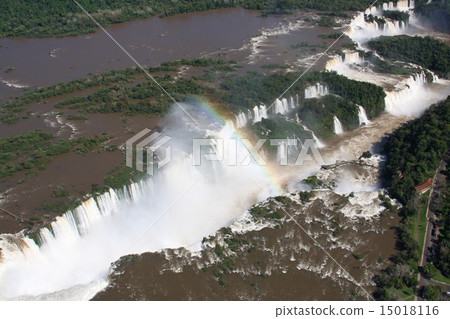 The world's three largest waterfalls Iguazu Falls 15018116