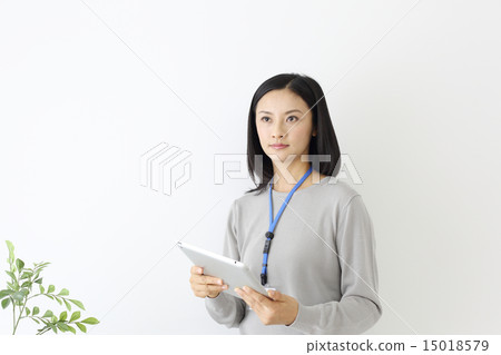 中層女商人 15018579