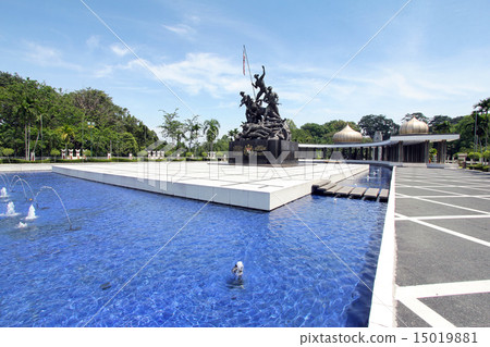 Tugu Negara Monument in Kuala Lumpur Tugu Negara Monument in Kuala Lumpur 15019881