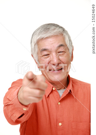 Elderly people making decisions 15024649