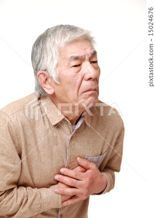 Elderly people complaining of heart failure 15024676