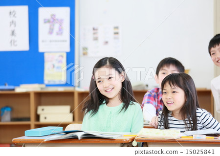 Elementary school student image Elementary school student image 15025841