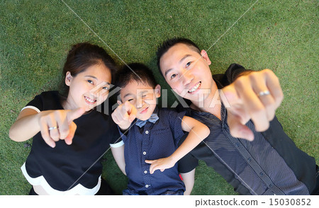 Asian Family portrait Asian Family portrait 15030852