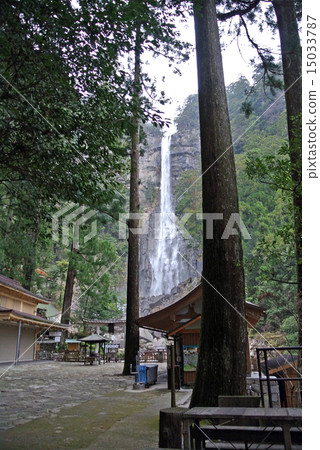 Nachi Falls from Hironu Shrine Nachi Falls from Hironu Shrine 15033787