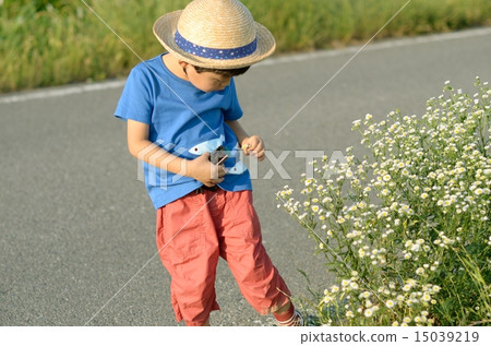 A child A child 15039219