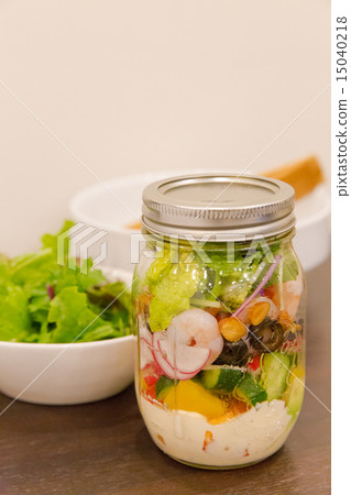  Jar salad 15040218