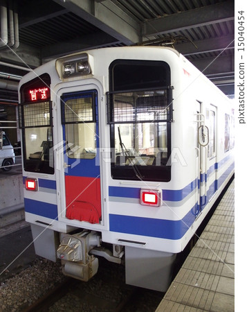 Hokuetsu Express HK 100 type train (1) Hokuetsu Express HK 100 type train (1) 15040454