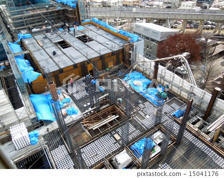 Concrete casting (horizontal) 15041176