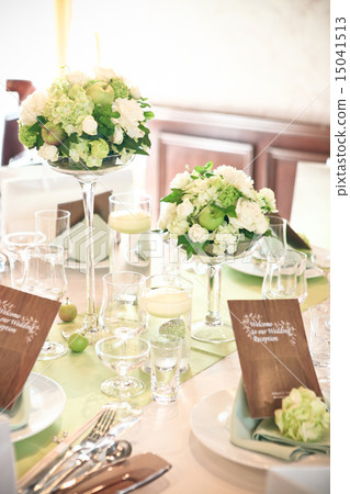 Wedding tableware 15041513