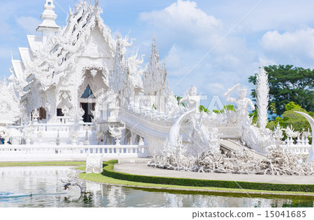 Famous Thailand temple, Wat Rong Khun 15041685