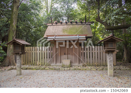 Mida Shrine which is the prefectural company of Atsuta Jingu 15042069