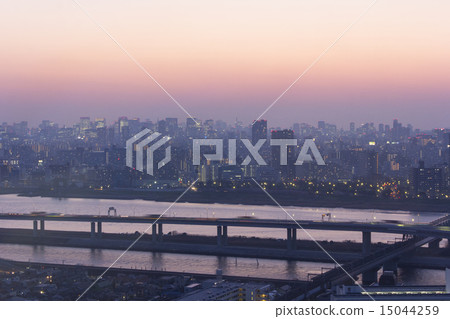 Evening landscape in Tokyo Evening landscape in Tokyo 15044259
