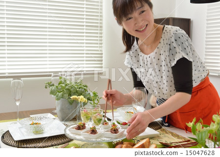 Lunch session 15047628