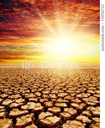 drought land under red sunset 15050732