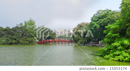 Hoan Kiem lake, Hanoi 15053174