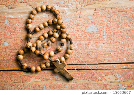 Wooden rosary beads 15053607