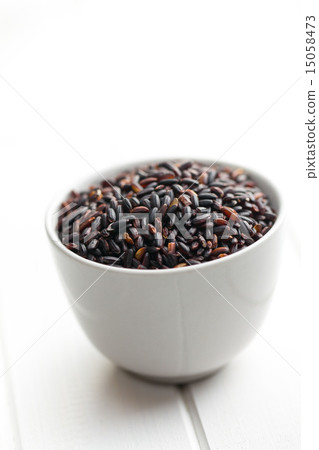 black rice in ceramic bowl black rice in ceramic bowl 15058473