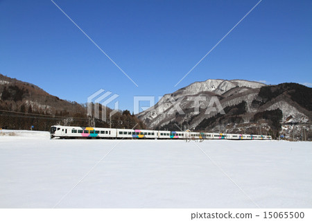 Otoro Line · Spring still far away Otoro Line · Spring still far away 15065500