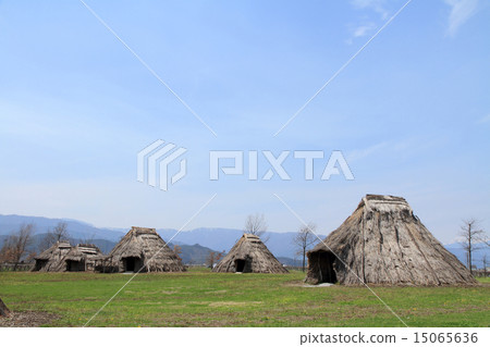 Hiraku ruin park · Jomon village Hiraku ruin park · Jomon village 15065636